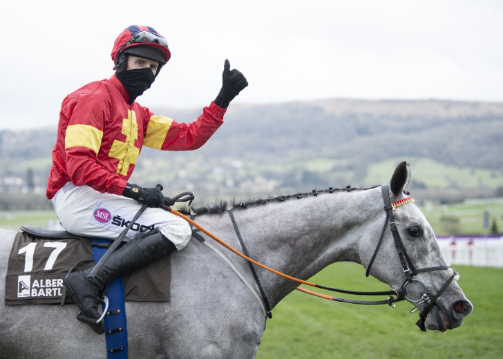 Today's Racing News: Confusion as Street plunges 66/1 into 16/1 and out to 20/1 at Down Royal